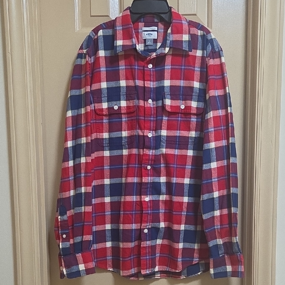 Old Navy Men's Casual Plaid Shirt in Red and Blue
